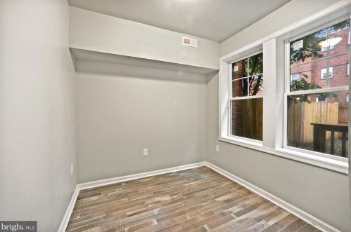 355 Parkland Pl, Washington DC 20032 exterior