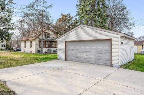 315 10 Ave, South Saint Paul MN 55075-2519 exterior