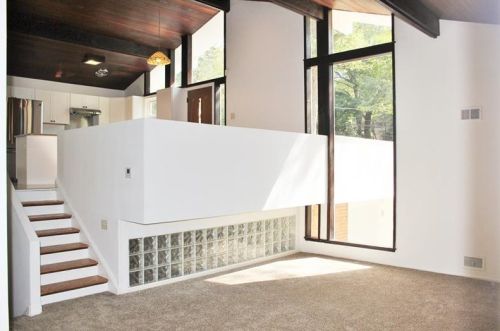 2331 Marbury Rd, Pittsburgh PA 15221-3670 exterior