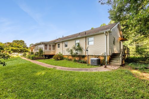 6364 Norcross Tucker Rd, Tucker, GA 30084-1210