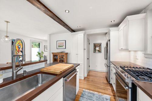 6338 Bryant St, Pittsburgh PA  15206-1703 exterior