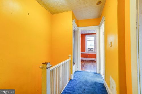 2826 6 St, Washington DC 20003-1135 exterior