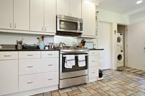 1270 Briardale Ln, Atlanta GA 30306-2624 exterior