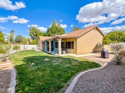 724 Apollo Ct, Chandler AZ 85224-8216 exterior