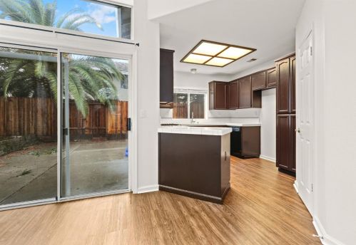 123 Rockbolt Cir, Folsom CA exterior