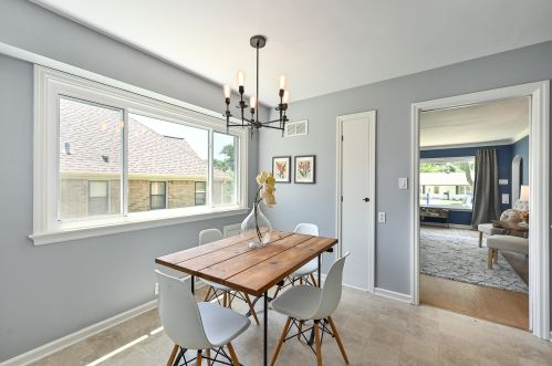 2852 89, Milwaukee WI 53222-4603 exterior