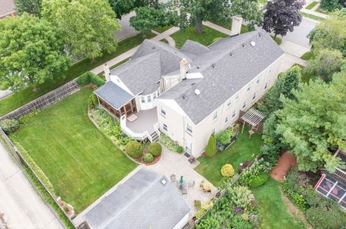 5800 Kenneth Ave, Chicago IL  60646-5910 exterior