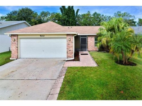 900 Maple Forest Dr, Orlando, FL 32825-6447
