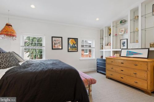 1714 Addison St, Philadelphia PA 19143-1203 exterior