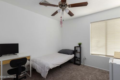 6252 Mesa Garden Dr, Tucson AZ  85757-7532 exterior