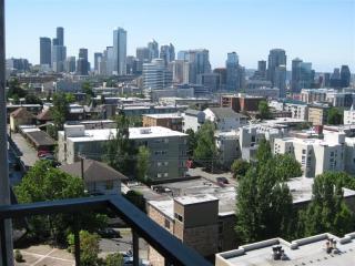 601 Belmont Ave, Seattle WA  98102-4875 exterior