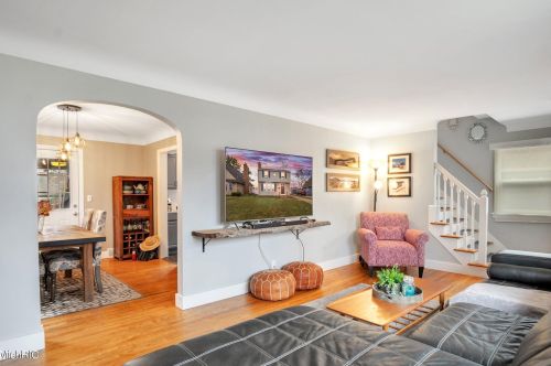 1205 Griswold St, Grand Rapids MI 49507-3814 exterior