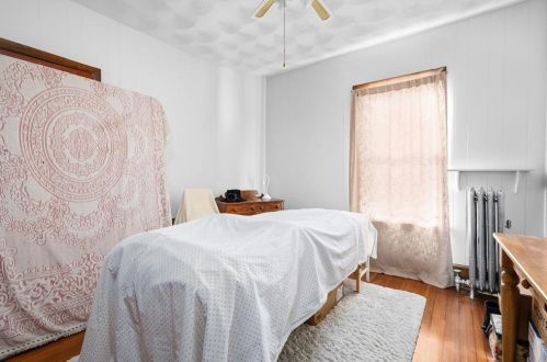 193 10 St, Providence RI 02906-2922 exterior