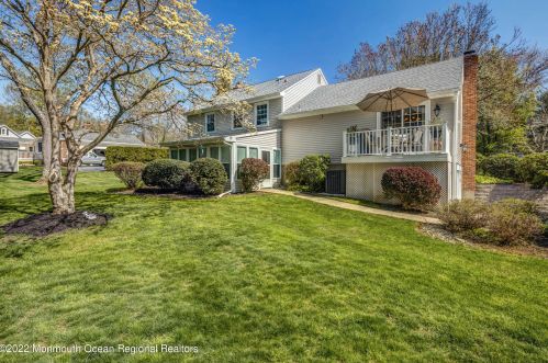 361 Dwight Rd, Middletown NJ 07748-3074 exterior