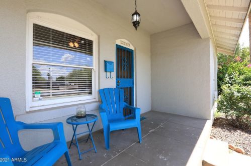 2309 Edgemere St, Phoenix AZ 85006-1115 exterior