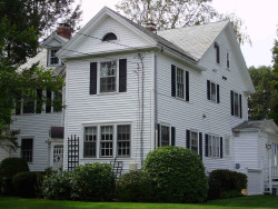 19 Carlton Rd, Newton, MA 02468-1901