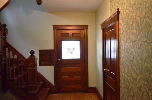 11 Derby St, Worcester MA 01604-5316 exterior