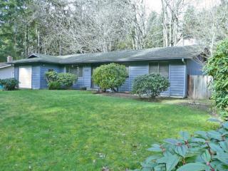 21240 10th Pl, Redmond, WA 98074-6732