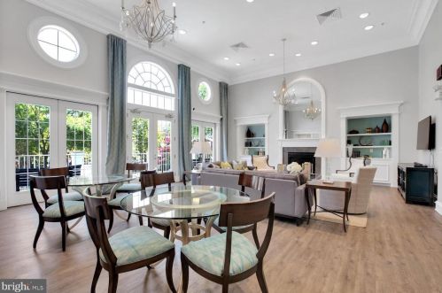 1641 International Dr, Mc Lean VA  22102-4851 exterior