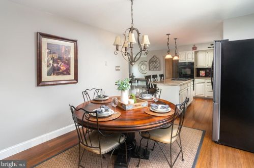 118 Lenox Ave, Trenton NJ 08620-1707 exterior