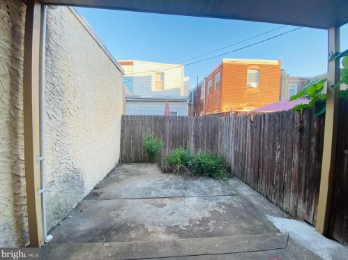 2671 Livingston St, Philadelphia PA 19134-5319 exterior