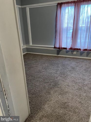 224 27 St, Camden NJ 08105-3927 exterior