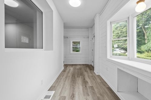 436 Arabella St, Pittsburgh PA  15210-1402 exterior