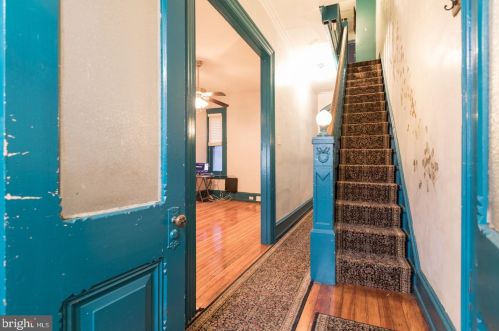 941 4th St, Philadelphia PA  19147-6603 exterior