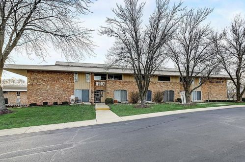 11907 Appleton Ave, Milwaukee WI  53224-4931 exterior