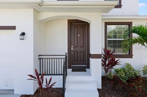 3032 Van Buren Dr, Tampa, FL 33611-5330