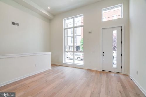 959 Marshall St, Philadelphia PA 19122 exterior