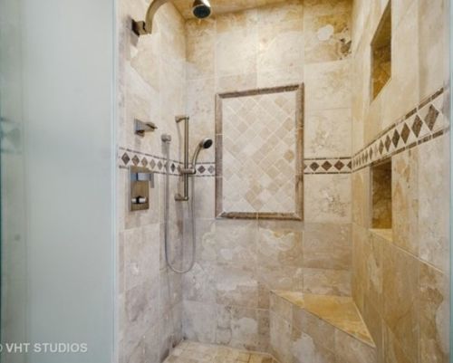 6726 Keating Ave, Chicago IL 60712-2405 exterior