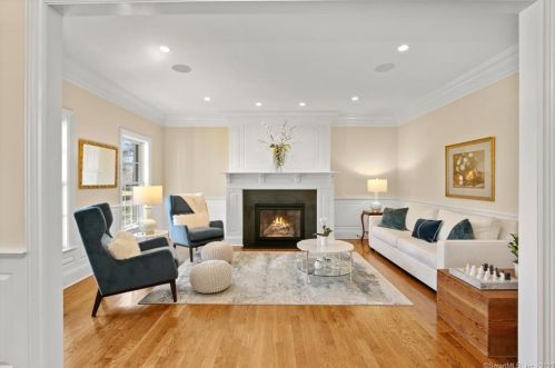 163 Branchville Rd, Ridgefield CT 06877-5116 exterior