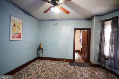 1233 58 St, Philadelphia PA 19131-4108 exterior