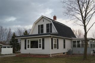 415 Hamilton Pl, Horicon, WI 53032-1632