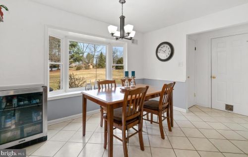 2 Granby Ct, Rockville MD 20855-1406 exterior