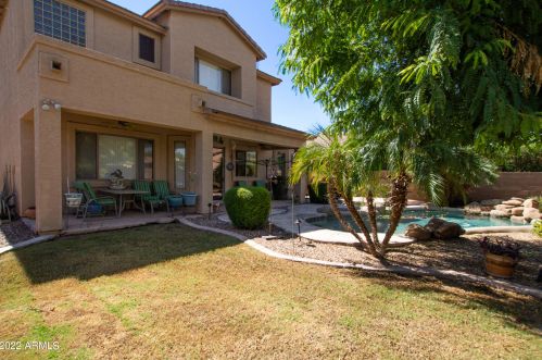 890 Leo Pl, Chandler AZ 85249-5215 exterior