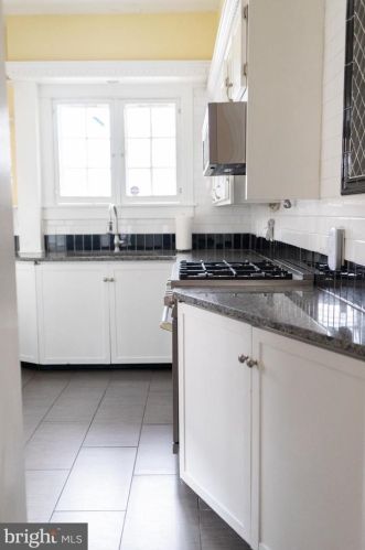 138 Lime St, Lancaster PA 17602-4325 exterior