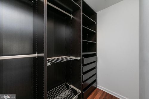 479 Pheasant Dr, Huntingdon Valley PA  19006-3047 exterior