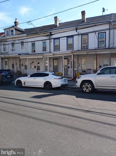 632 Indiana Ave, Trenton, NJ 08638-3822