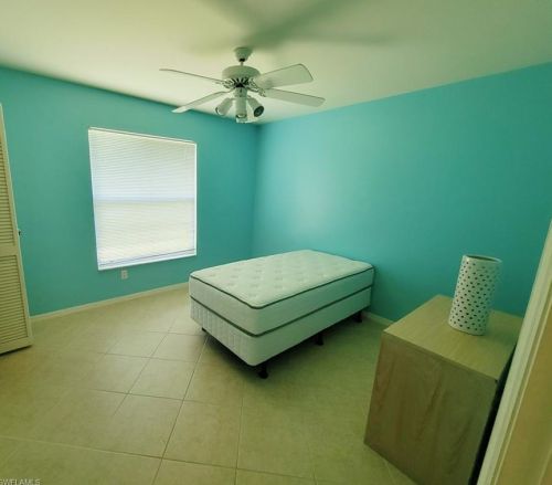 10221 Regent Cir, Naples FL 34109-1509 exterior