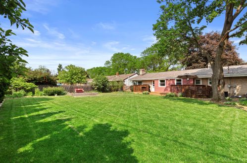 1015 121, Milwaukee WI 53226-3309 exterior