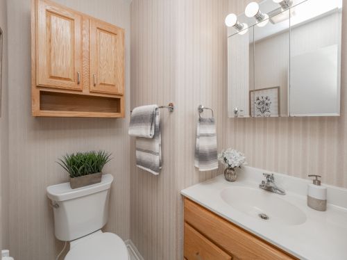 6303 Eagle Rdg Dr, Kalamazoo MI 49004-8677 exterior