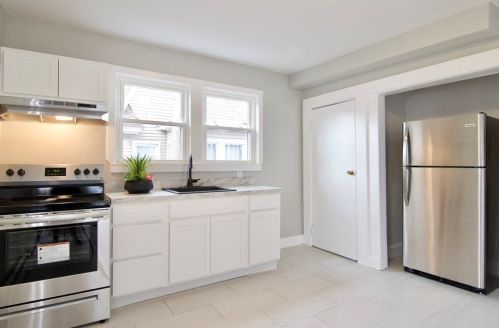 192 Marsden St, Springfield MA  01109-1617 exterior