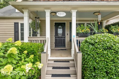 1317 Mercer Ave, Atlanta GA  30344-5010 exterior