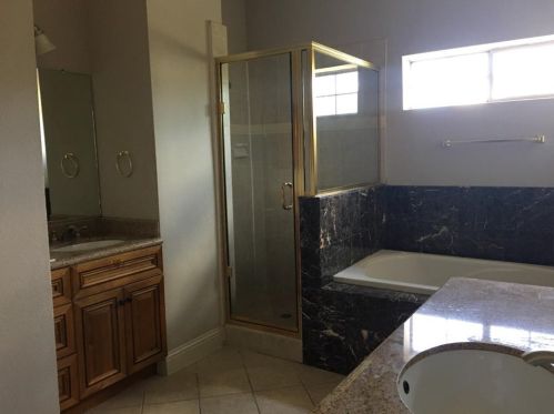 2203 Carroll Ave, Dallas TX  75204-8809 exterior