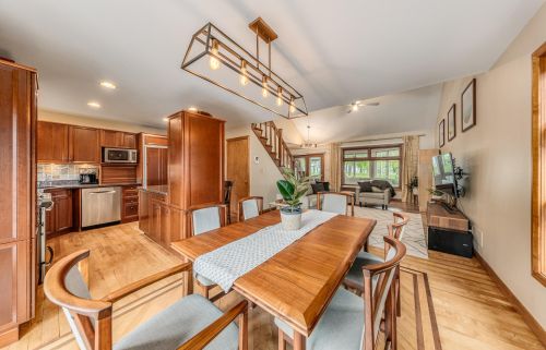 2951 Superior St, Milwaukee WI 53207-3074 exterior