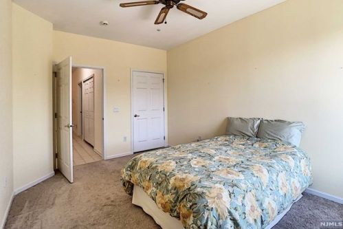 303 Cleveland Ln, Rockaway NJ 07866-5803 exterior