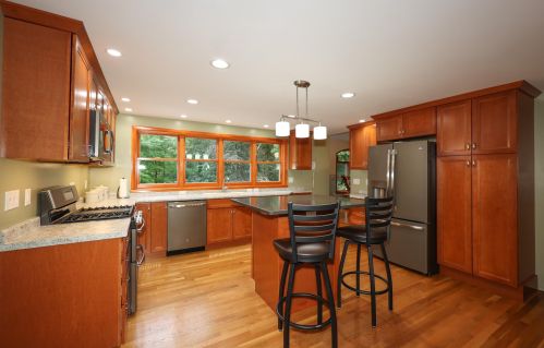 494 Mtn Rd, Concord NH 03301-6902 exterior