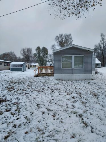 318 Bricker St, Belding MI  48809-2402 exterior